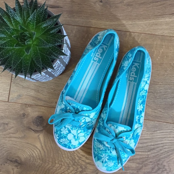 Keds Shoes - EUC Keds Slip On Blue Tropical Print 9.5